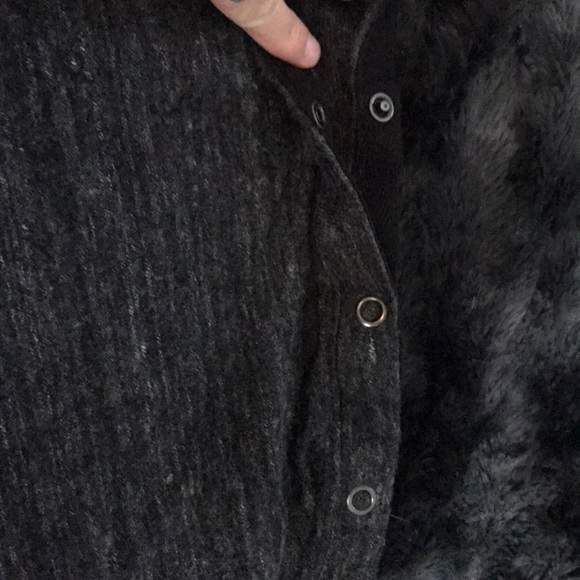 Light sweater - Picture 2 of 2